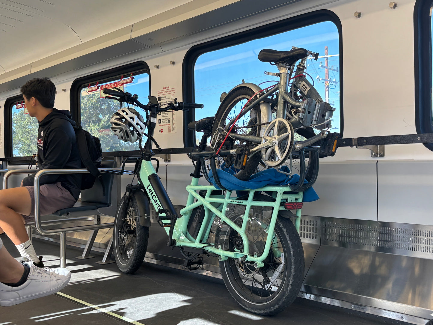 Weekly Cargo e-Bike Subscription | Includes kid-friendly accessories + at-home service