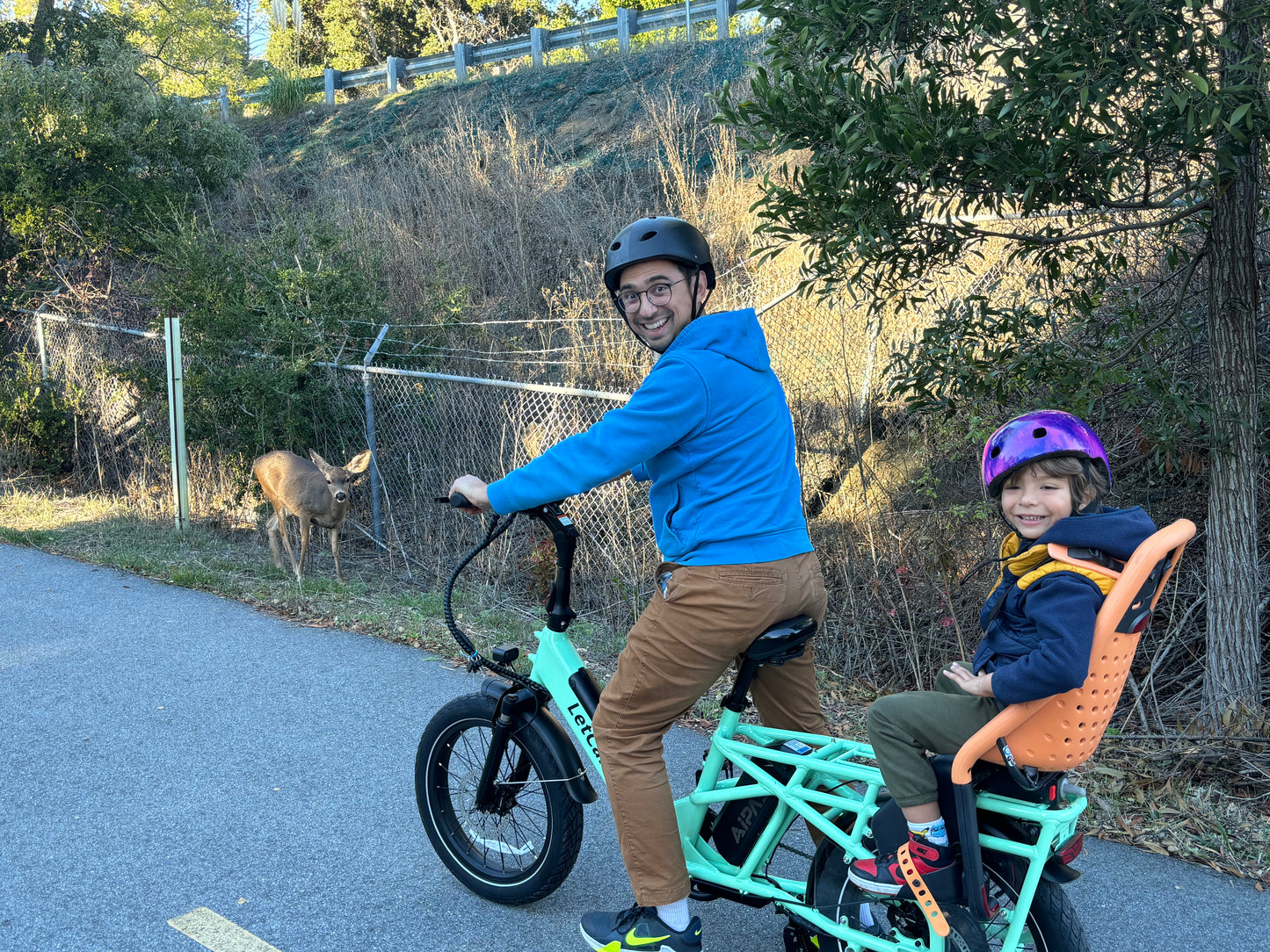 Weekly Cargo e-Bike Subscription | Includes kid-friendly accessories + at-home service