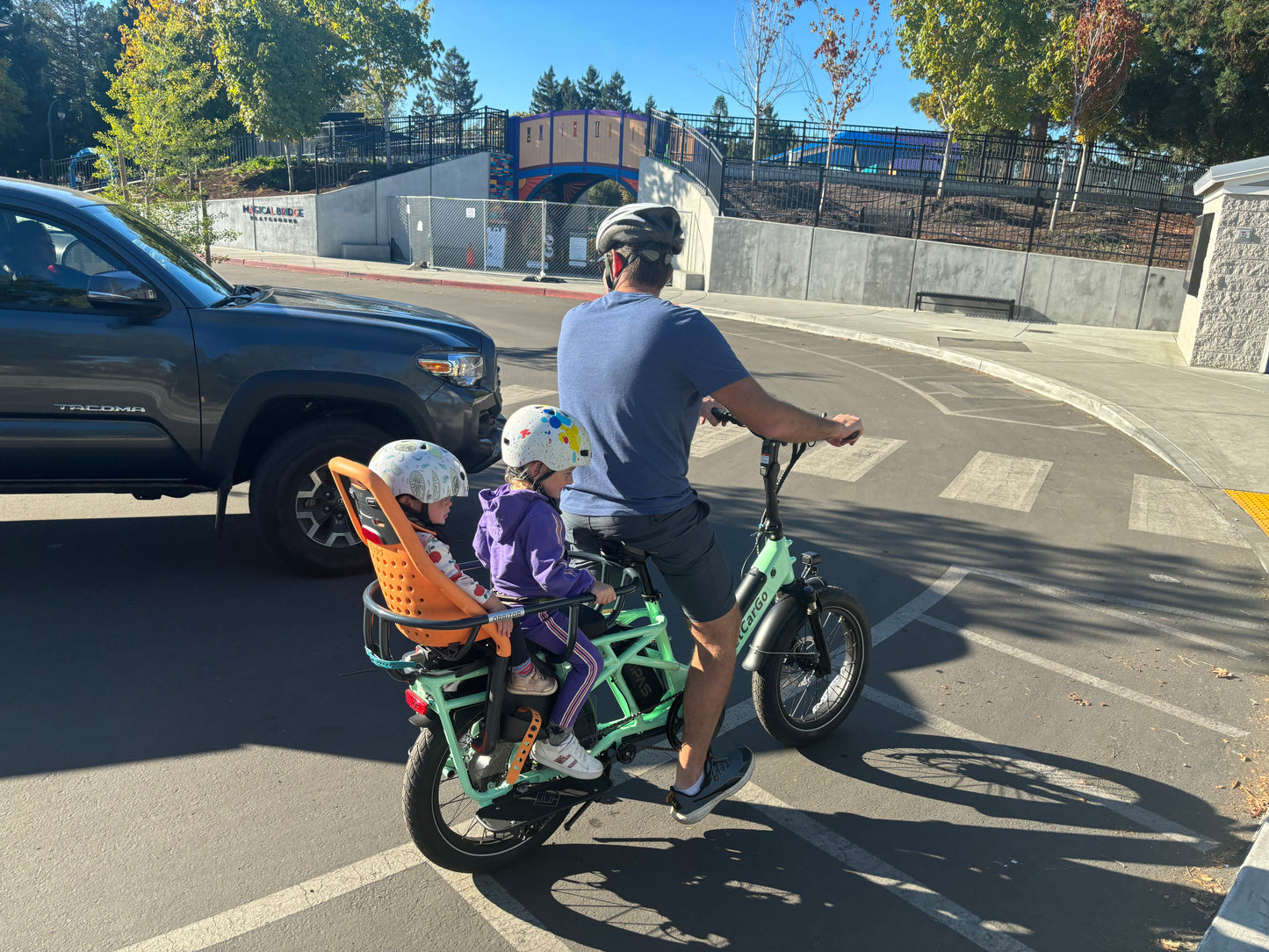 Weekly Cargo e-Bike Subscription | Includes kid-friendly accessories + at-home service